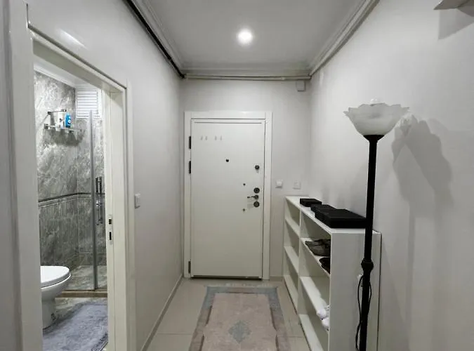 Daire Amazing 1 Bedroom Penthouse With Large Terrace In Sisli *